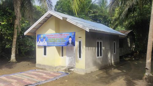 Dokumentasi Rumah yang di Bedah Samping Kiri