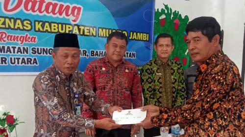 Sosialisasi-Bimbingan-Zakat-Serta-Serah-Terima-Bantuan-Biaya-Pendidikan-di-Bahar-08